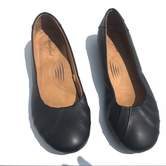 Natural Soul by Naturalizer Black Flats Size 7 - Picture 2 of 5